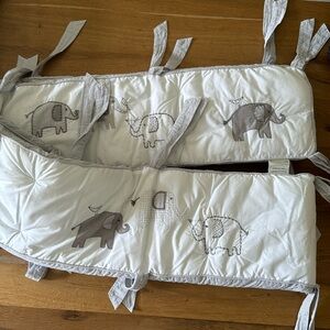 EUC Pottery Barn Baby/Kids Finley Crib Bumper